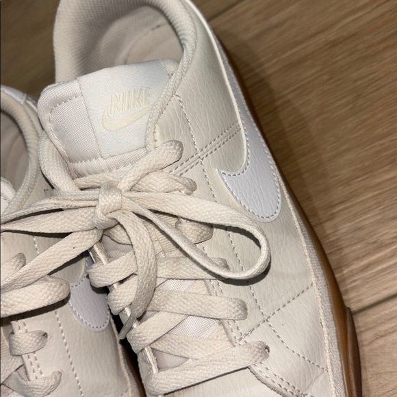 Nike Women's Court Legacy Next Nature sneakers in the Phantom/White colorway 7M - Picture 7 of 8